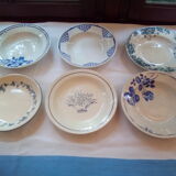 Assorted 18 old blue plates