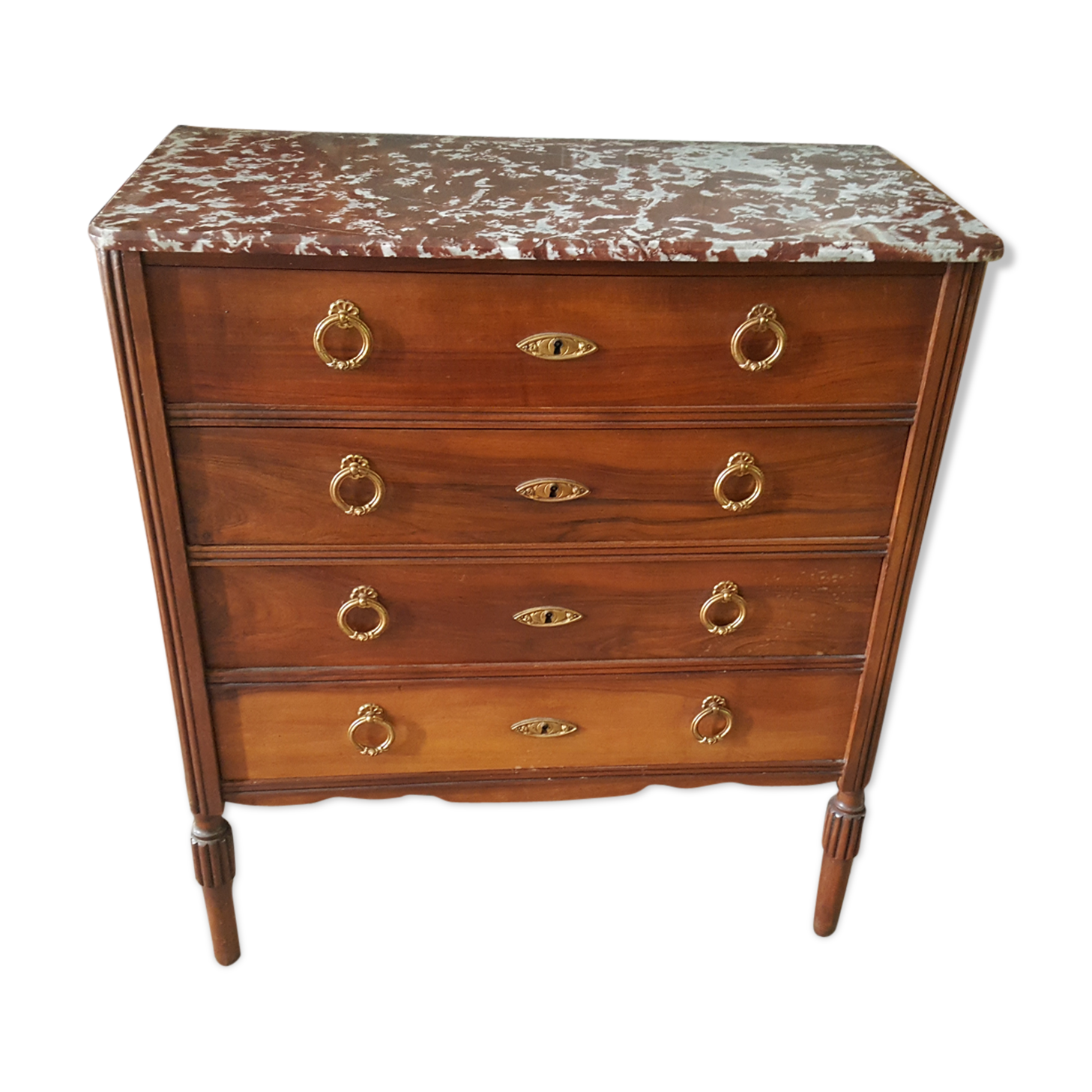 Style chest of drawers