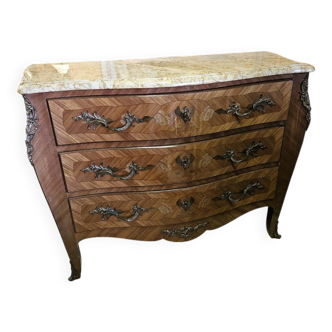 Commode marqueterie de style Louis XV