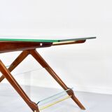 Table basse italienne en acajou, laiton et verre