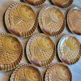 10 flat plates fish décor in vintage Sarreguemines slip