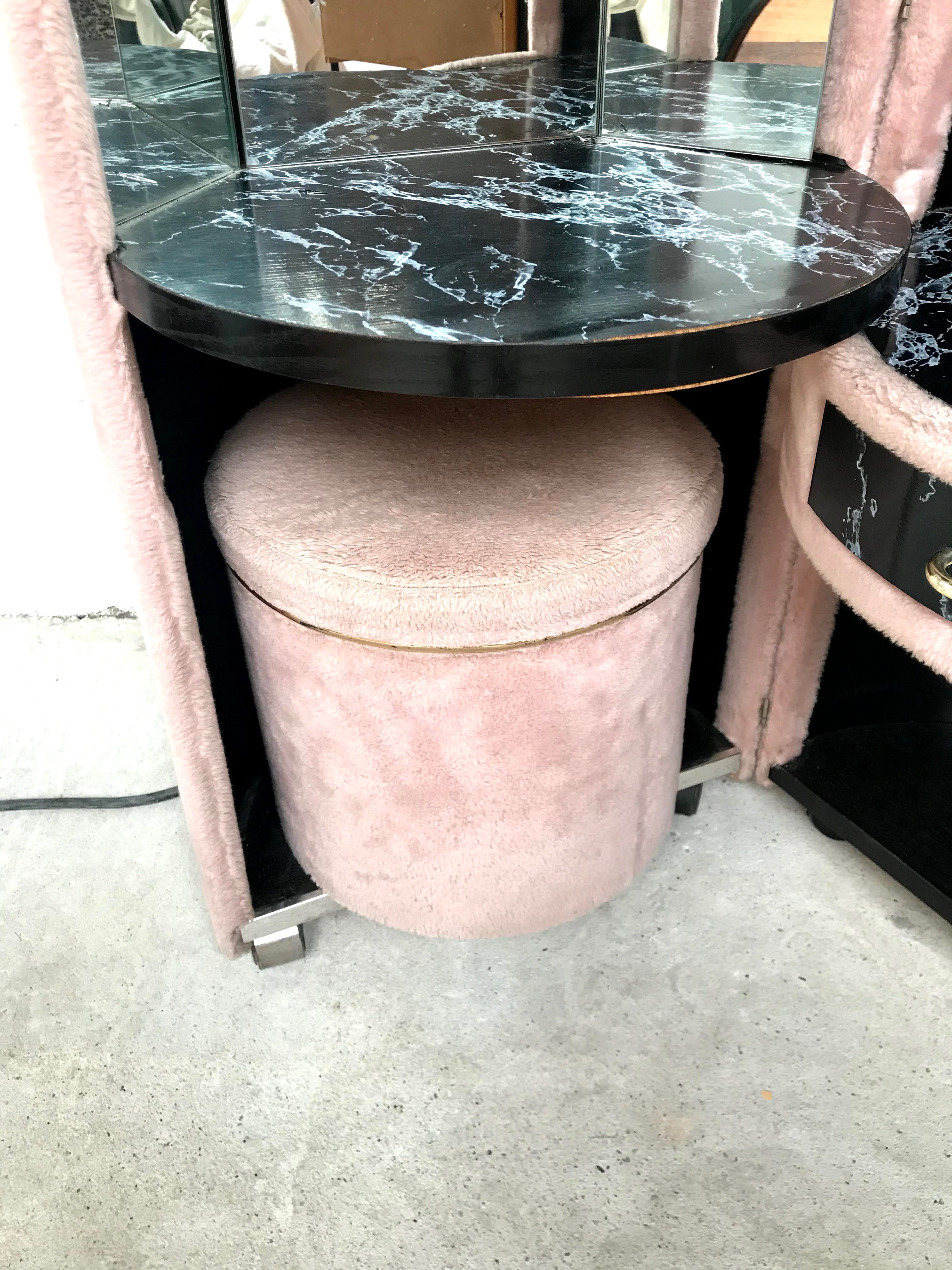 70's moumoutte dressing table, distributed by Roche Bobois