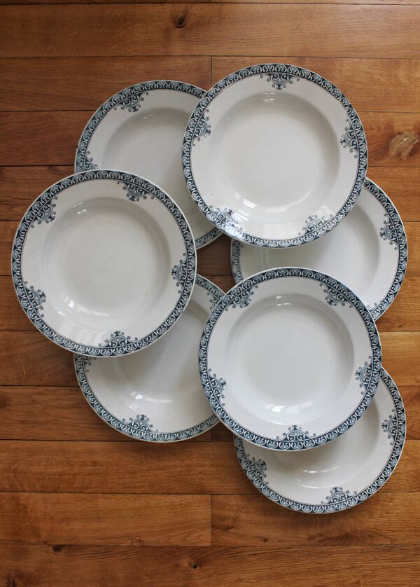 7 assiettes creuses en terre de fer Andrinople Saint Amand et Hamage