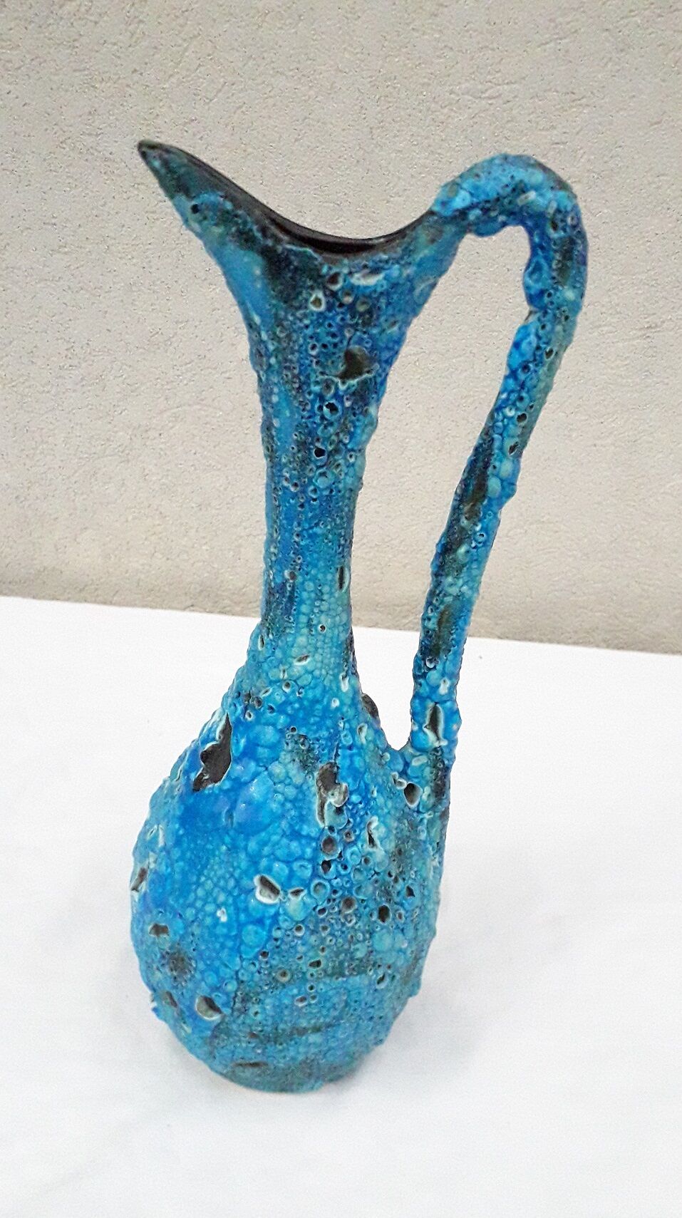 Fat Lava pitcher vase