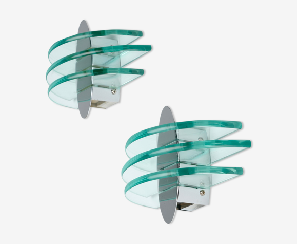 Paire d'appliques postmoderne en métal et verre circa 1980