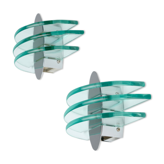 Paire d'appliques postmoderne en métal et verre circa 1980