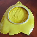 set in stoneware plate and assorted cup in the shape of a sheet