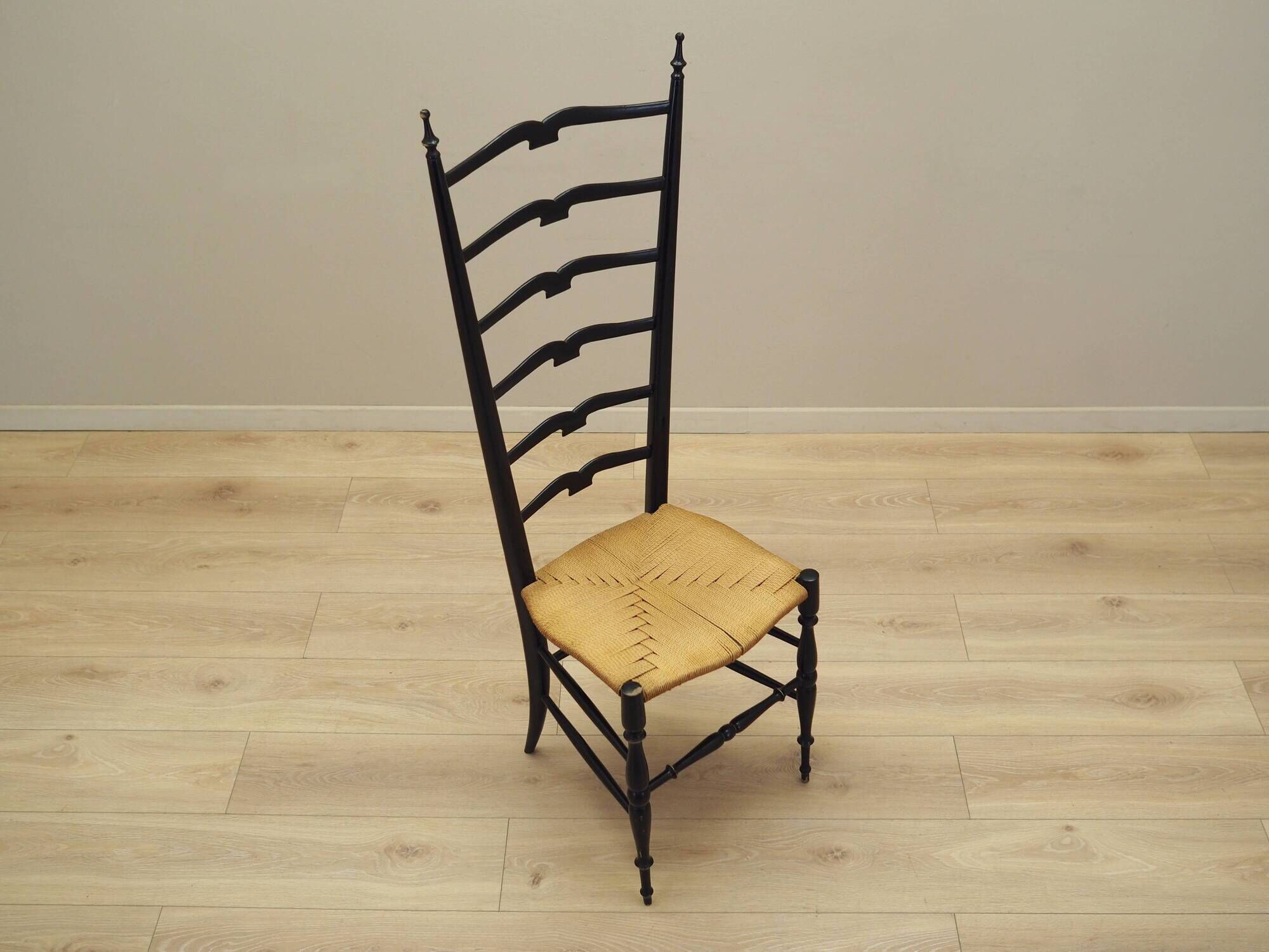 Beech chair, Italian design, 1950s, designer: Gio Ponti, manufacturer: Chia