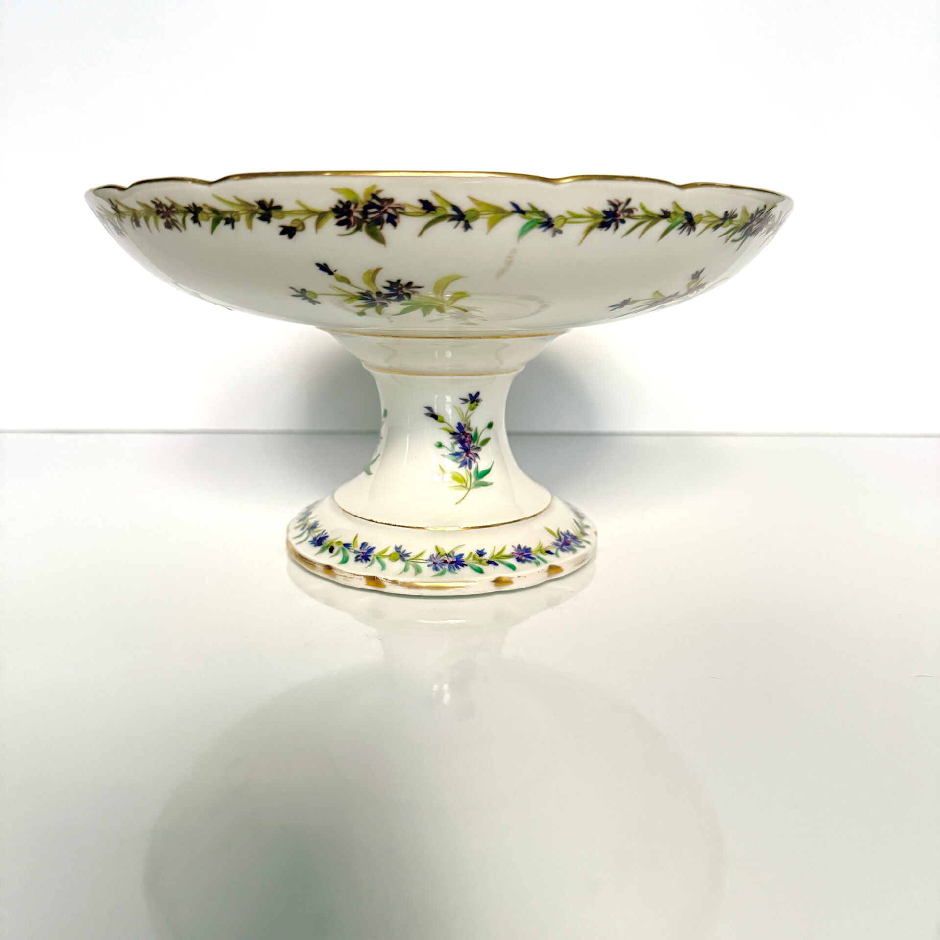Fruit bowl / fruit dish