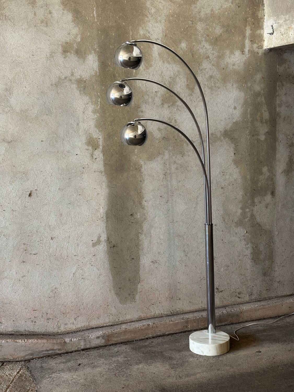 Lily of the valley floor lamp by Goffredo Reggiani, 1970s