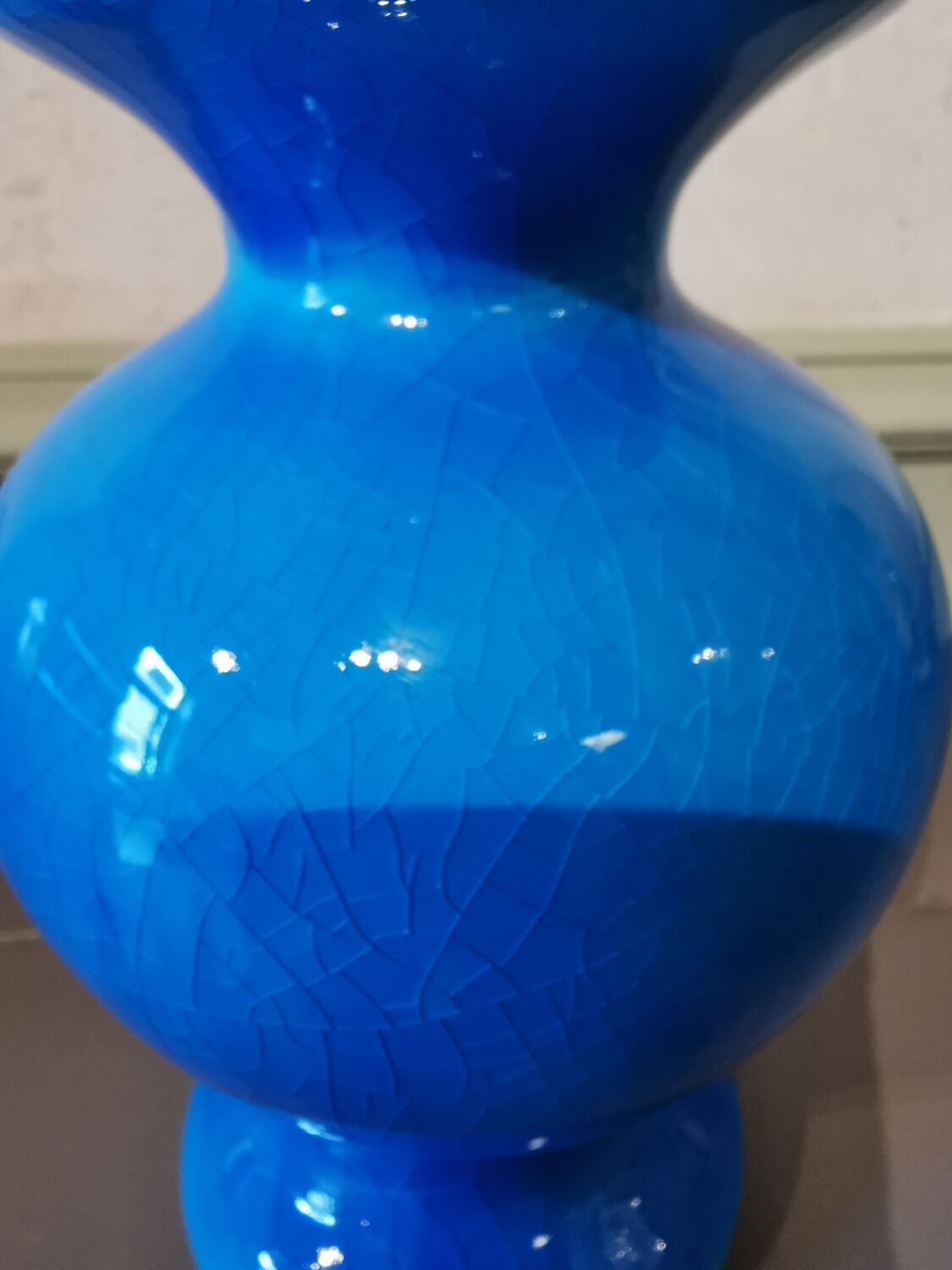 Cracked ceramic vintage lamp foot