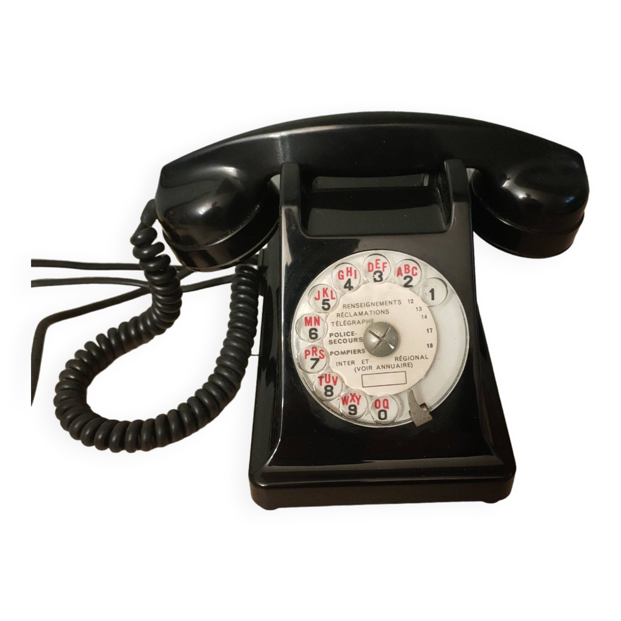 telephone from the 50s in black bakelite