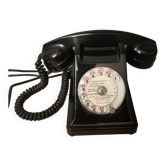 telephone from the 50s in black bakelite