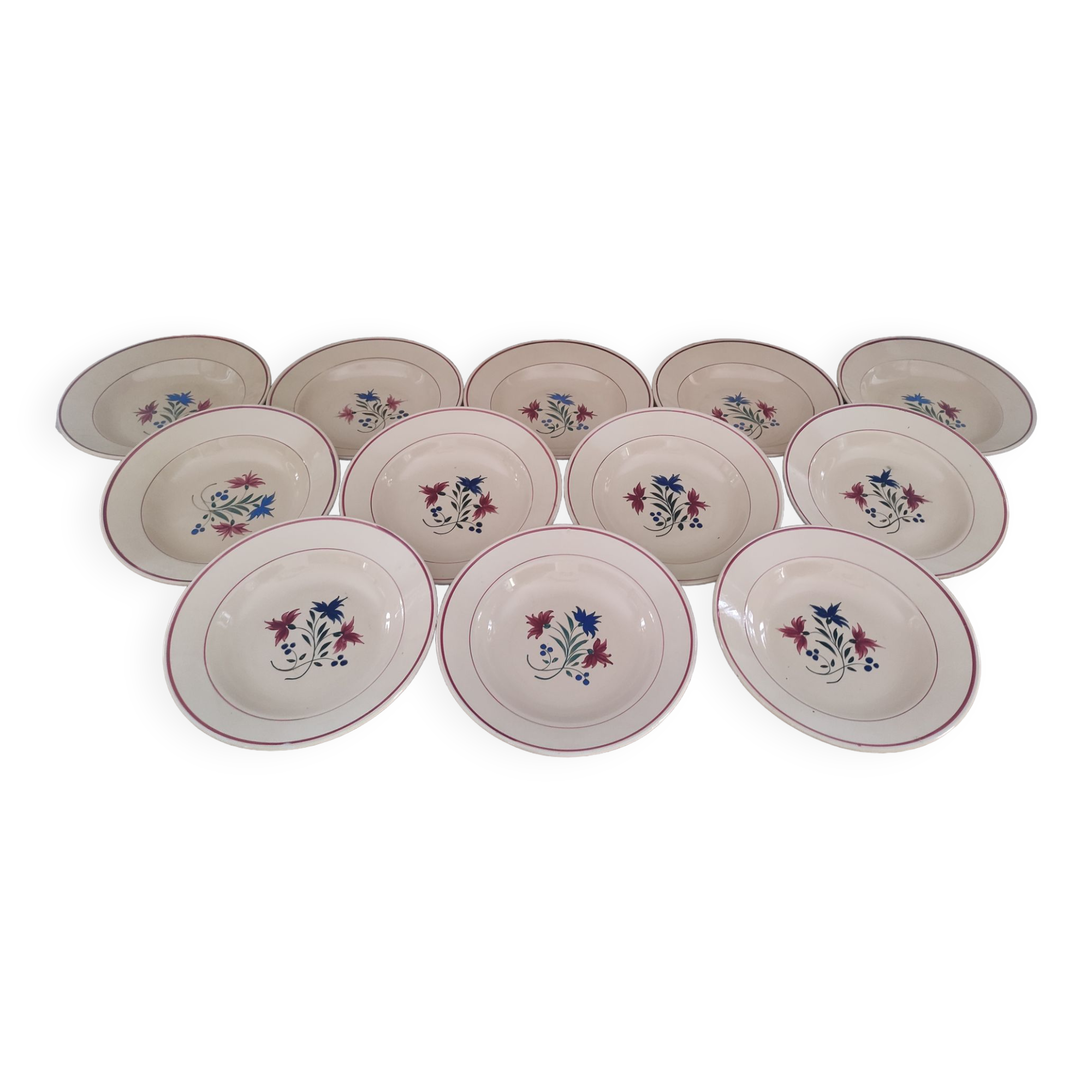 Lot de 12 assiettes creuses années 30 en faïence K&G Lunéville modèle Denise