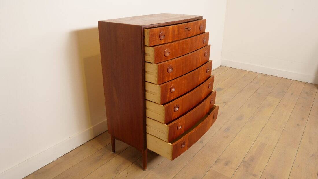 Vintage Danish chest of drawers | Teak | 7 drawers | 114 cm