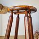 Tabouret haut d'atelier patiné