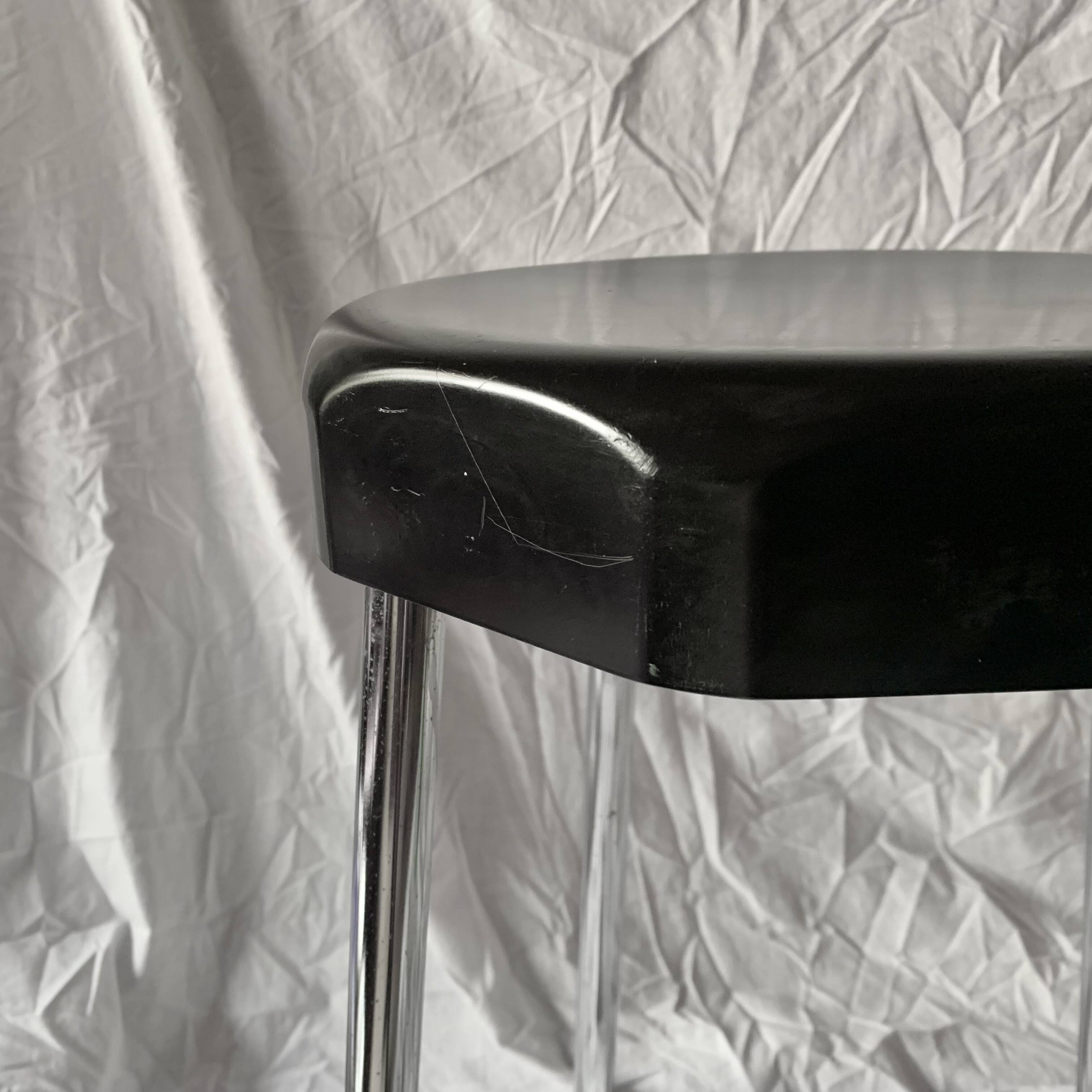 Vintage stool in black Bakelite and chrome metal Supra Luxe