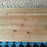Farm table