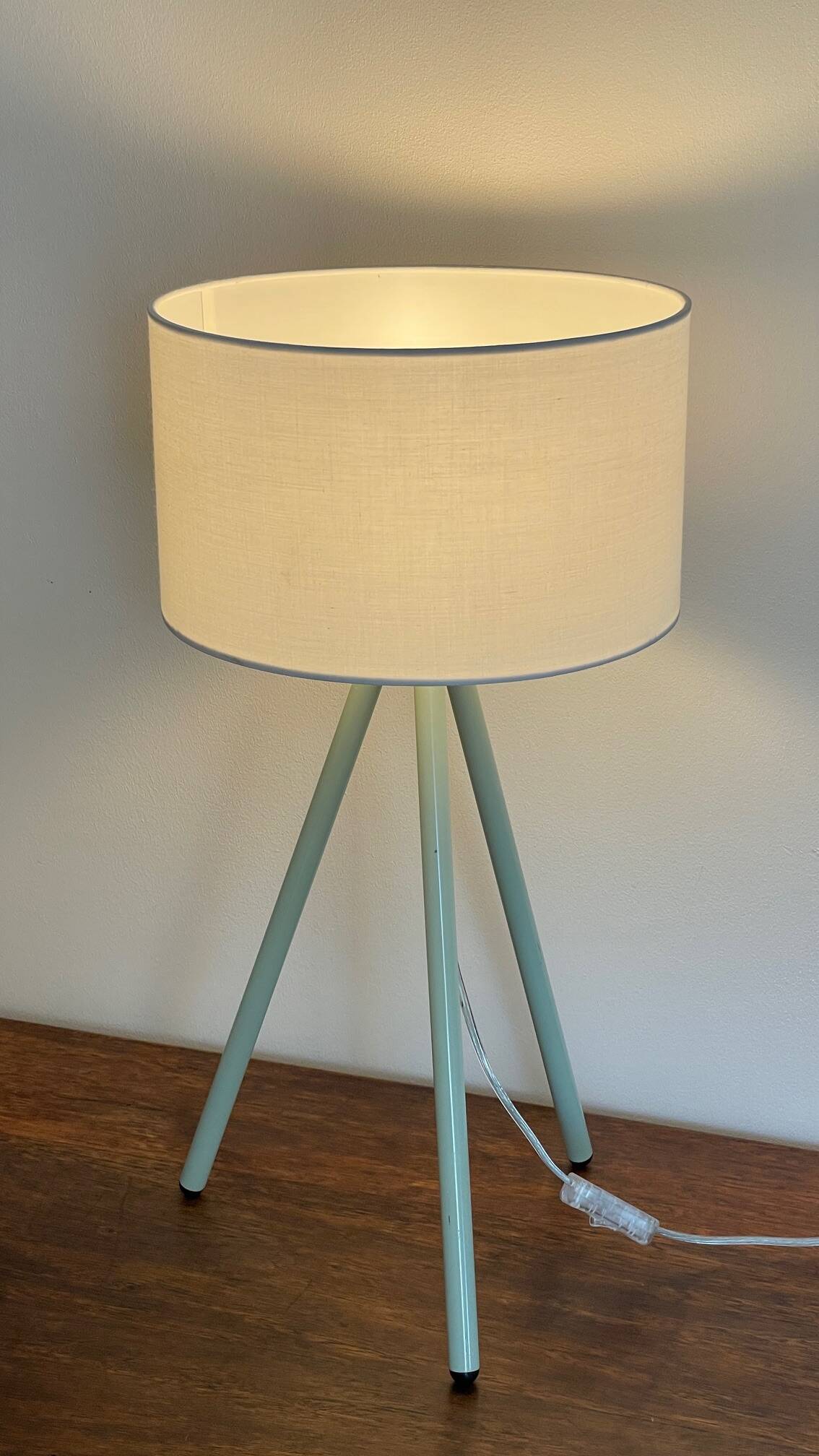 90s Green Metal Tripod Lamp