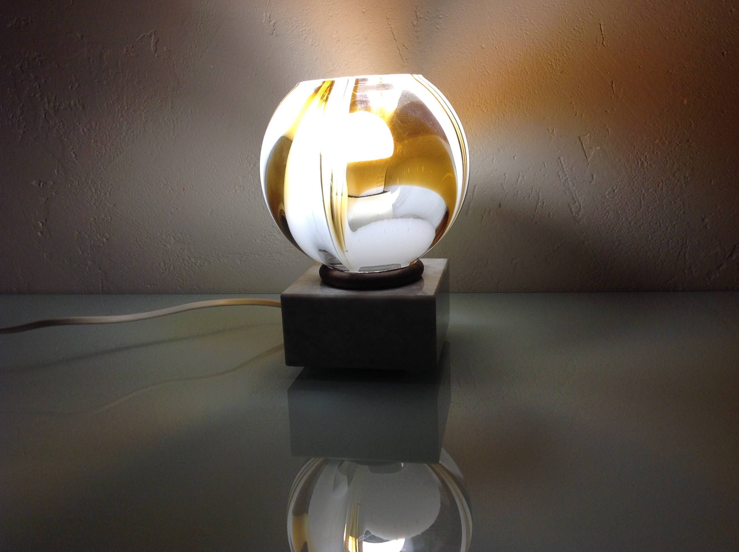 Polychrome glass globe lamp on marble base / vintage 60s-70s