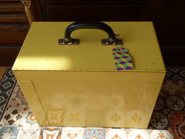 COLUMBIA - suitcase vintage 50/60s yellow metal Binder
