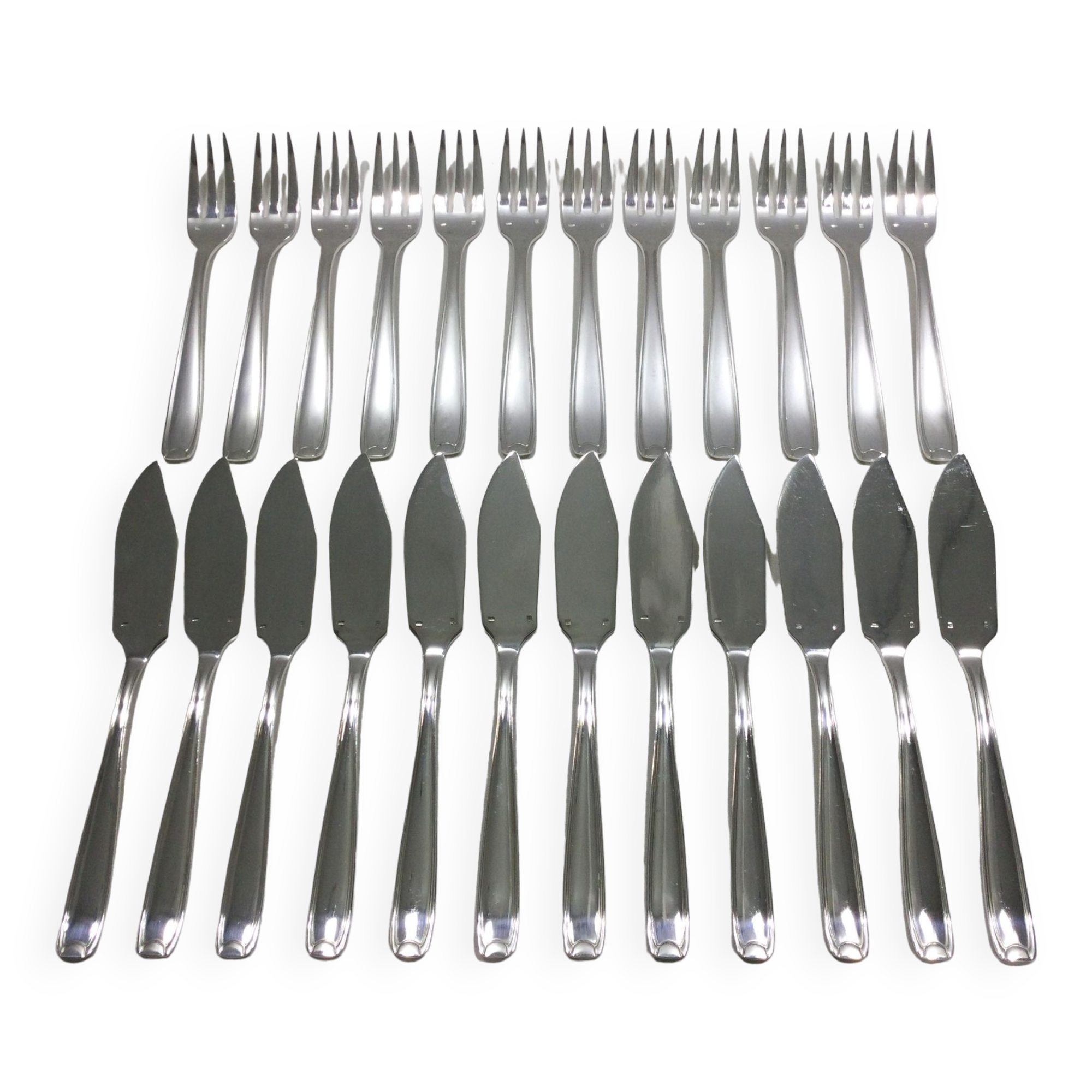 Francois Frionnet – 12 fish covers