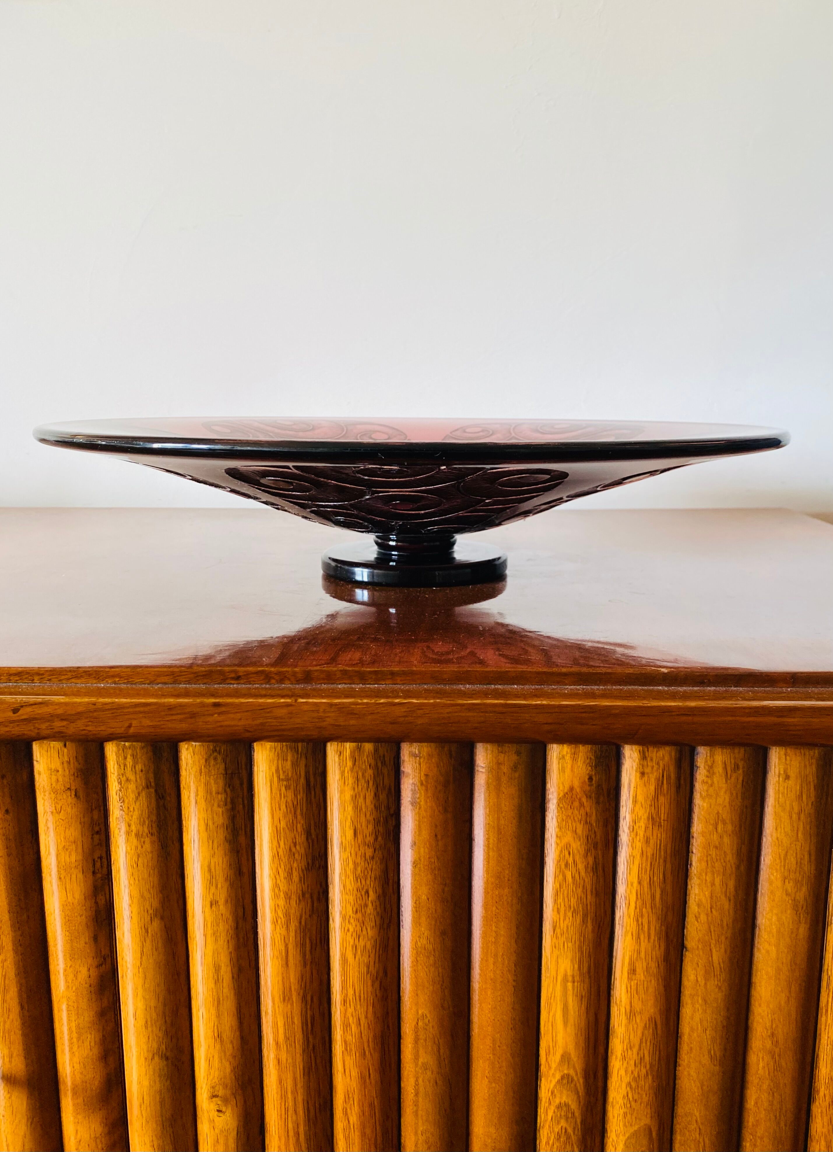 Art deco violet glass centerpiece, Le Verre Francais, Charles Schneider, France, 1930s