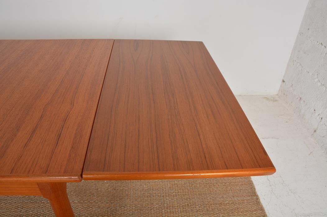 Danish dining table, published by Farstrup Møbler in the 60