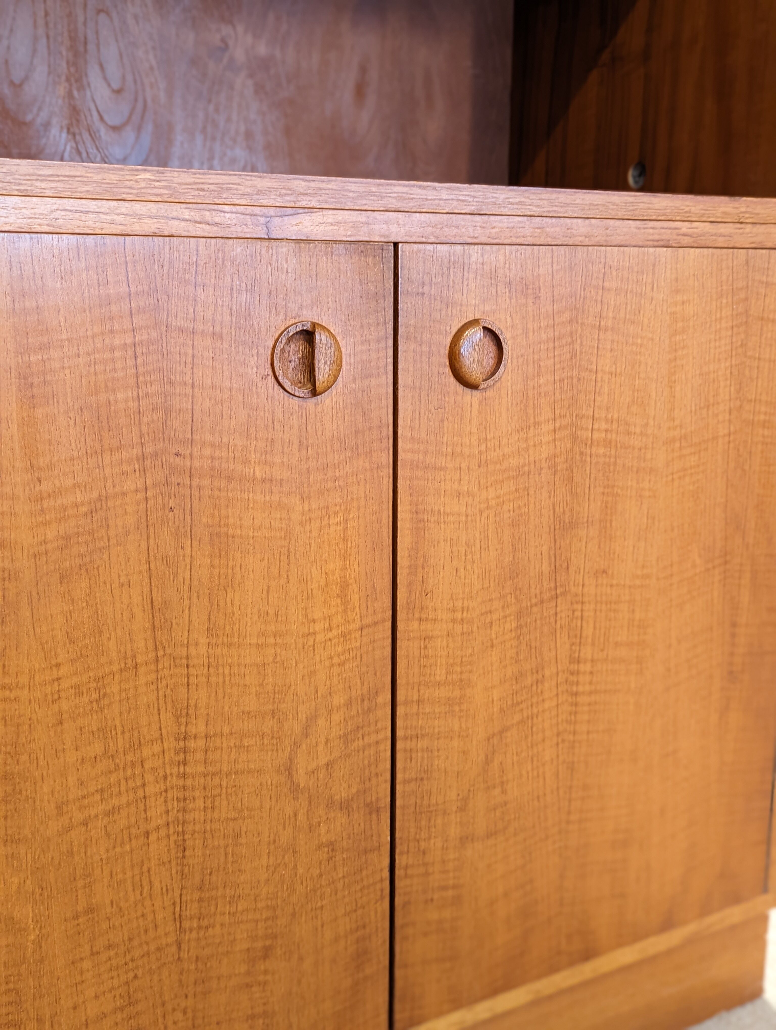 Teak shelf sideboard 60s