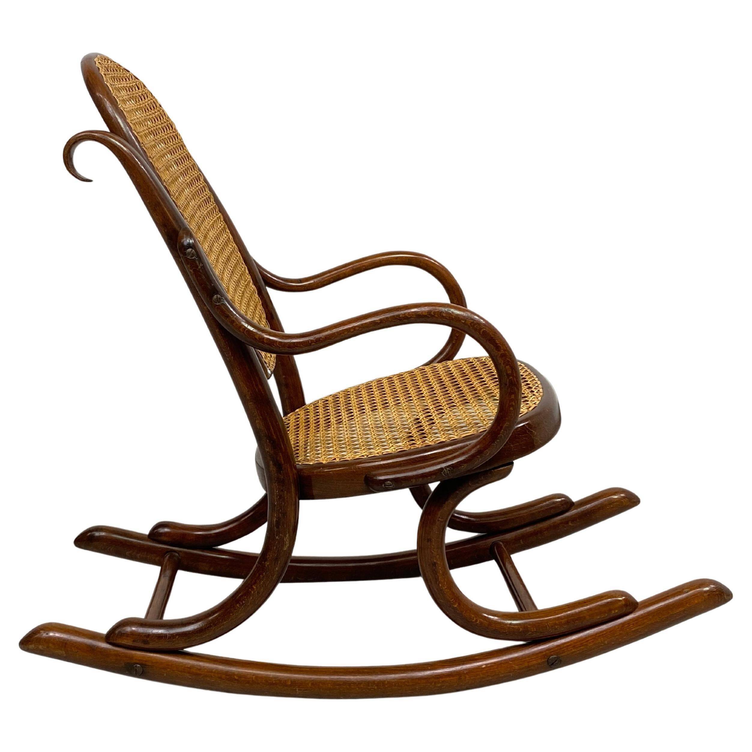 Children's rocking chair no. 2 by Thonet