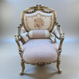 Louis XV salon in white and gold with tufting - Handmade in beech wood.