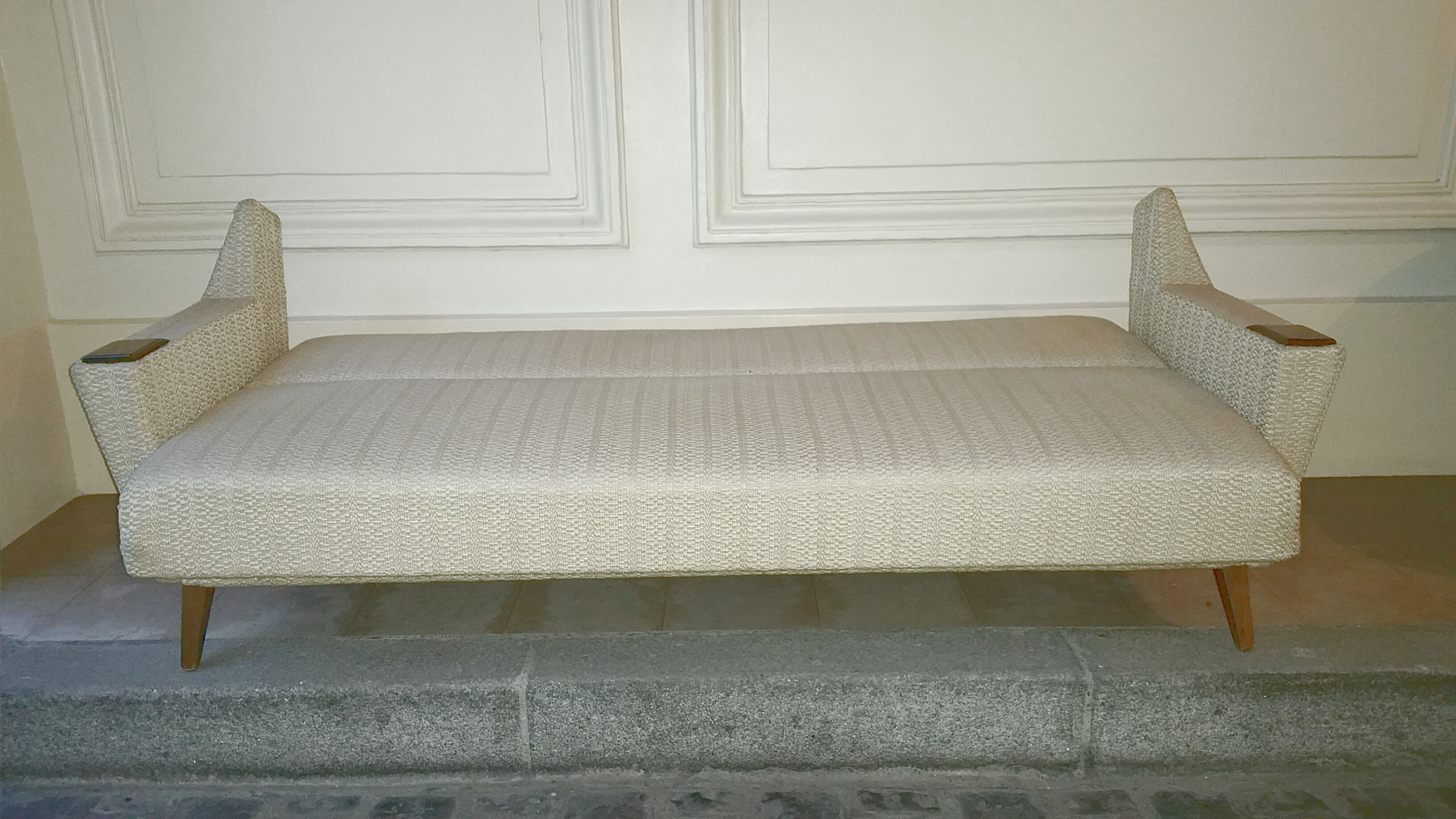 Sofa design club Architectural daybed cliclac 50/60s Danish vintage