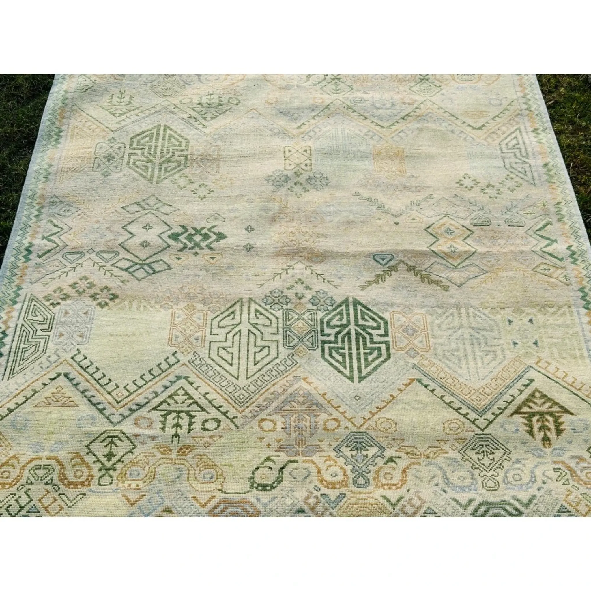 Hand-Knotted Wool Area Rug, Oushak Ivory Sage Green Design Carpet for Living Room