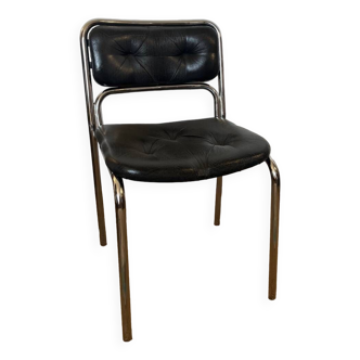 Chaise vintage chrome et skaï noir