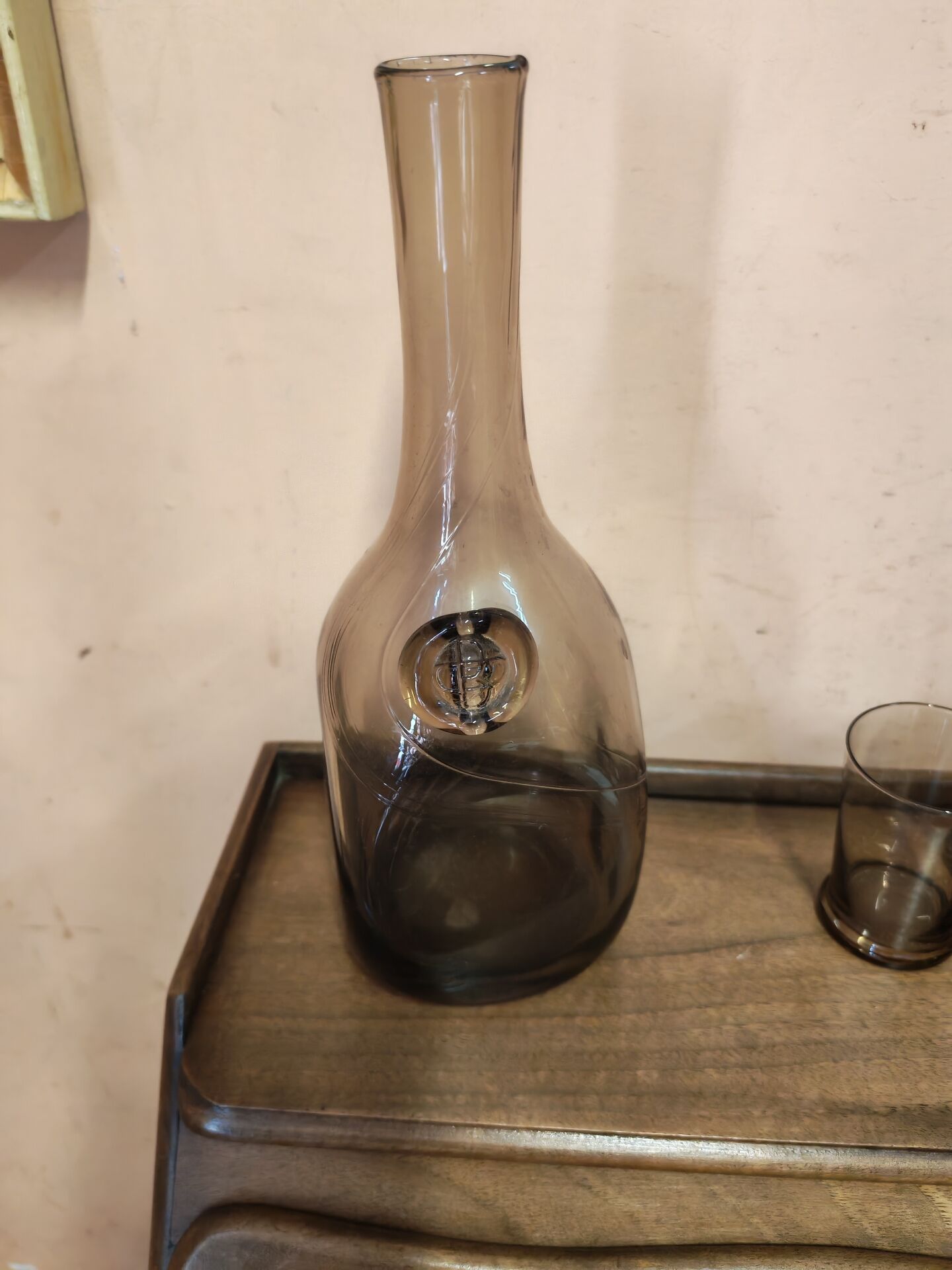 Table service set with a carafe, bottle, and 5 glass cups.