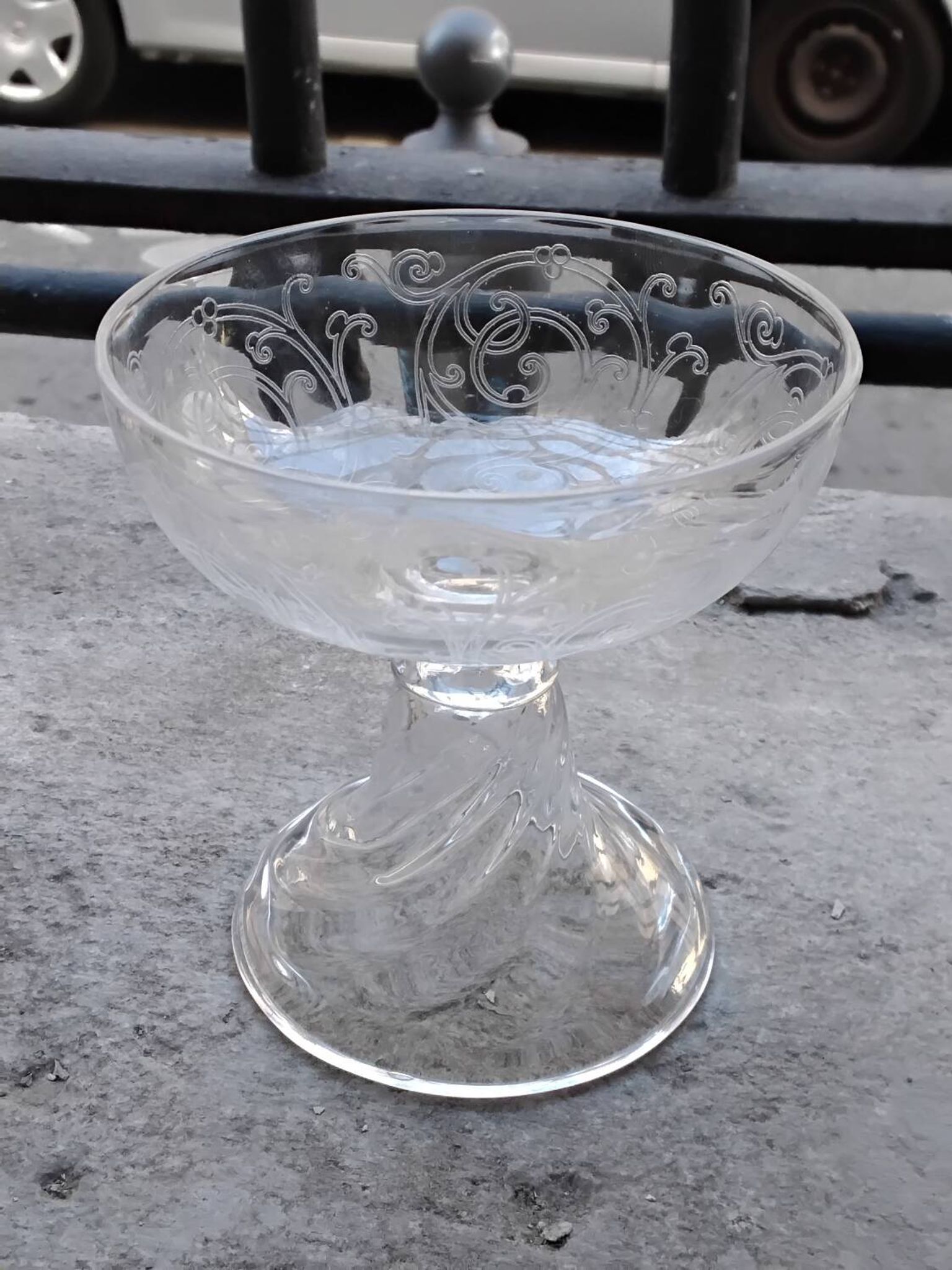 5 crystal champagne glasses, Saint Louis Cluny Graves, 12cl, pre-1936