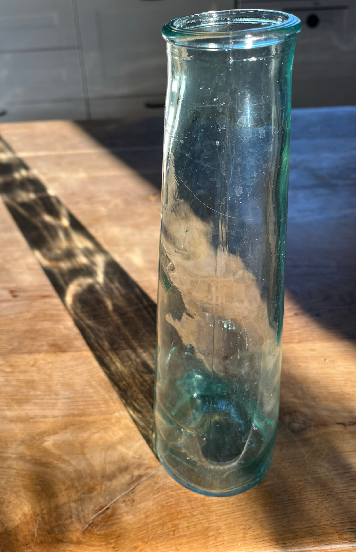 Transparent glass vase