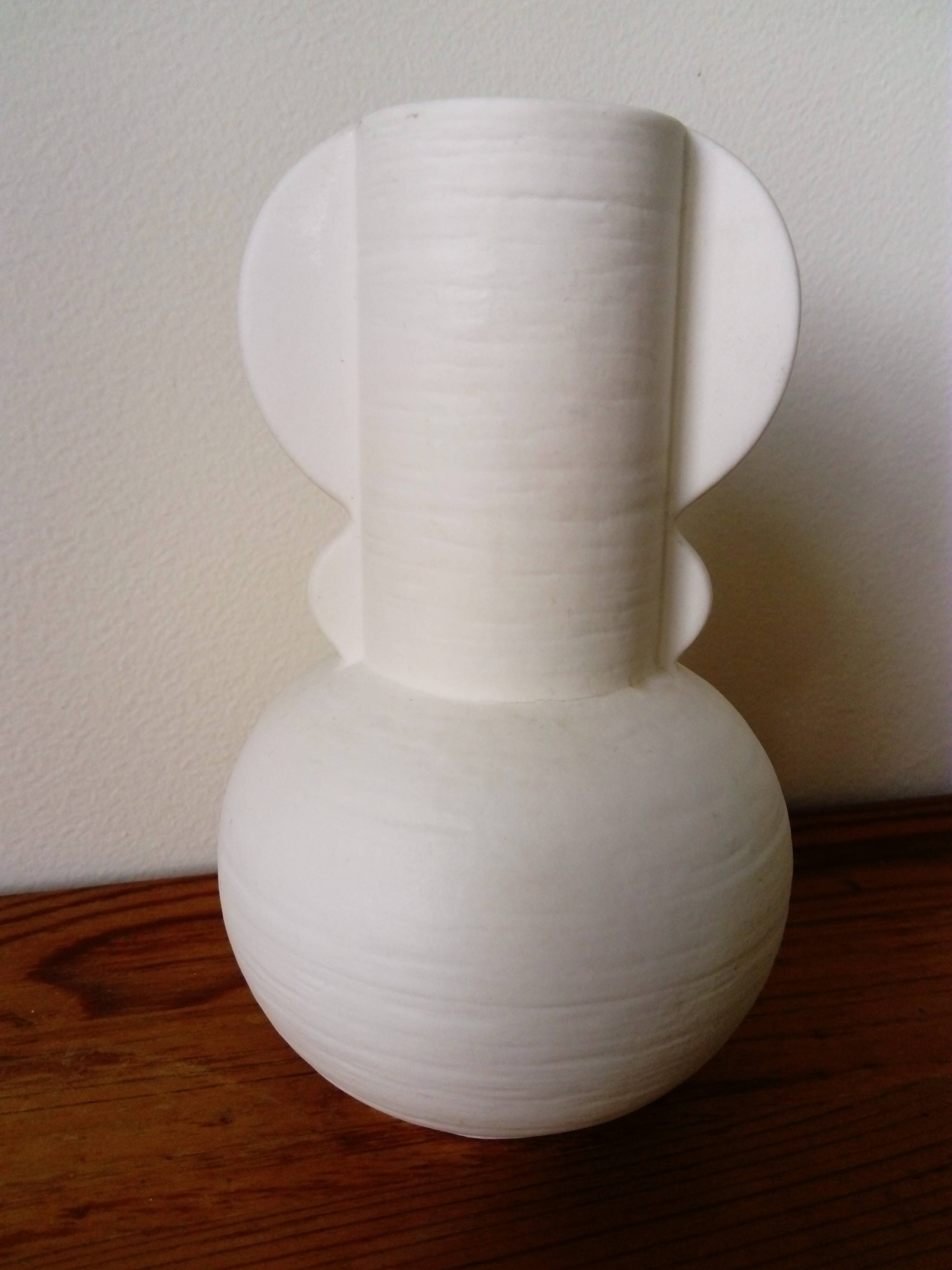 vase blanc design à double anses