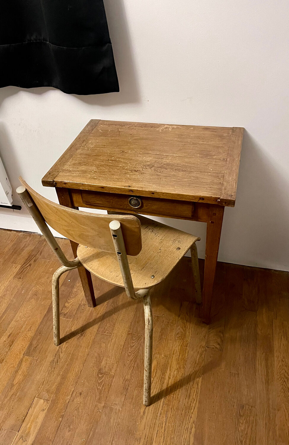 Side table or desk