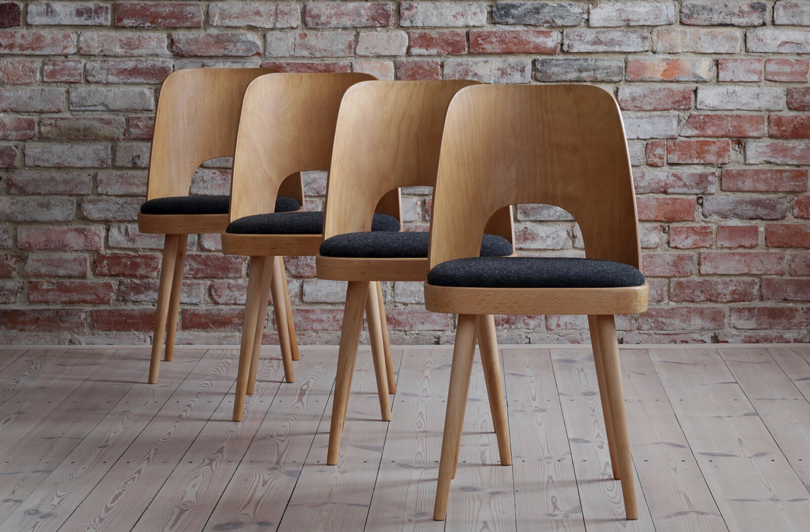 Set of 4 Dining Chairs by Oswald Haerdtl, Reupholstered, Midcentury