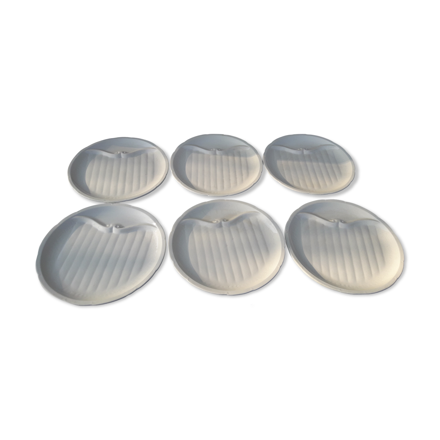 6 white asparagus plates in Gien diam 26.5 cm