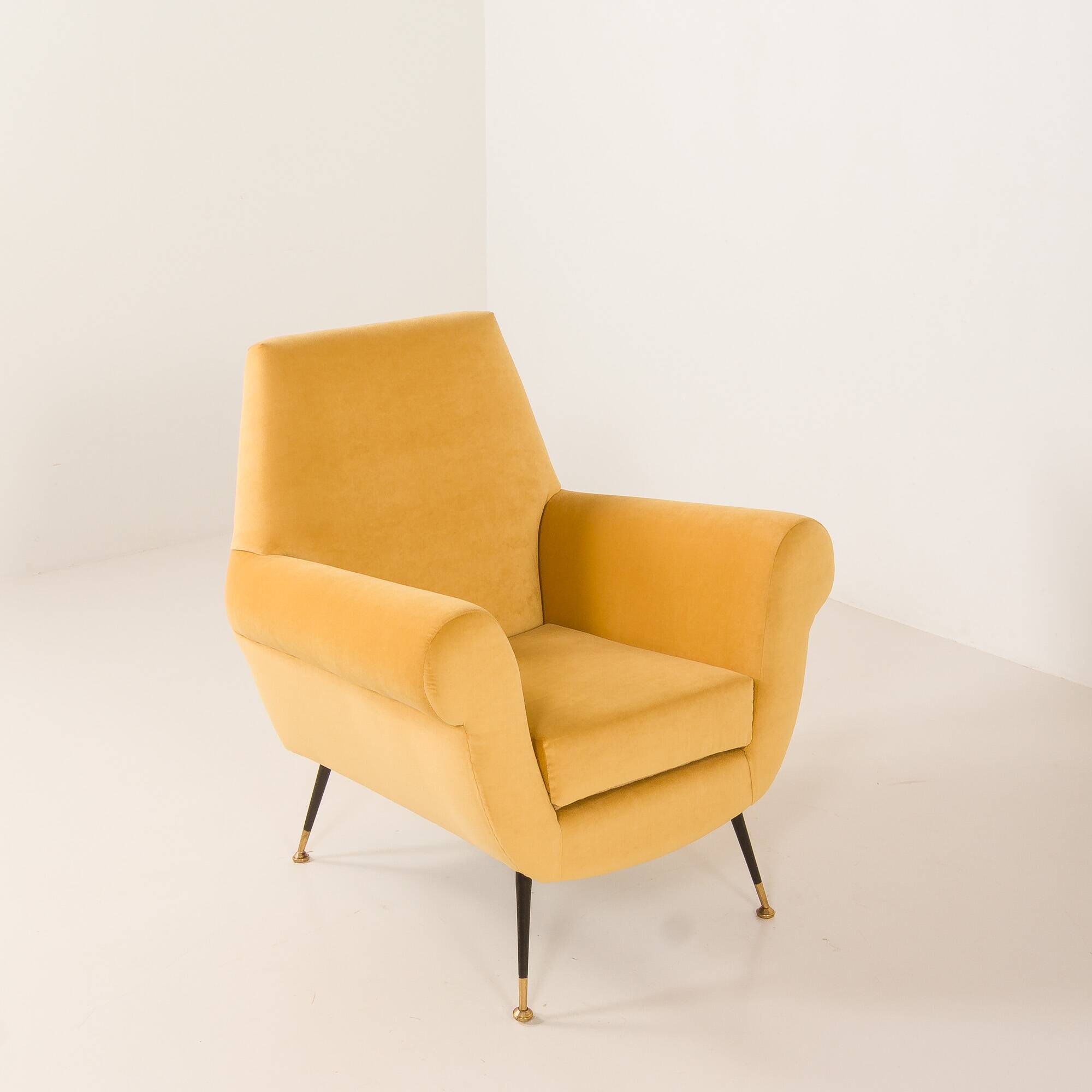 Gigi Radice mid century lounge chair for Minotti, Italy 1950s