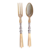 Salad servers