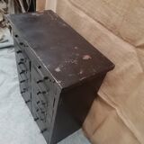 Workshop furniture with 11 drawers