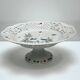 Chantilly, Kakiemon openwork porcelain footed bowl, early 20th century
