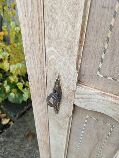 Parisian wardrobe in natural wood