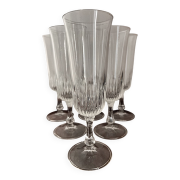 6 champagne flutes