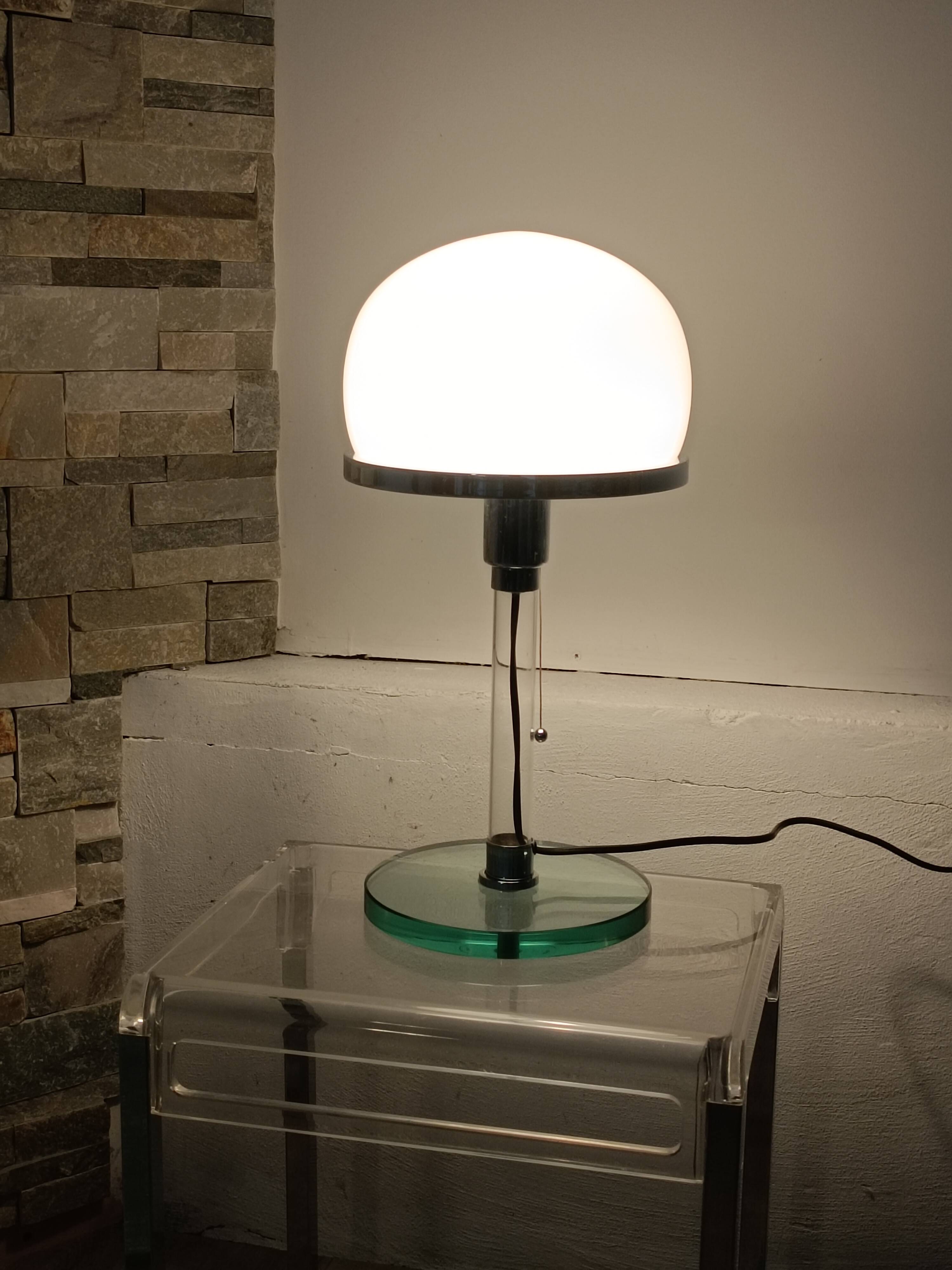 Lampe design bauhaus Valentino par Metalarte 1976