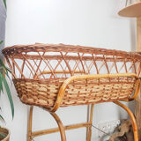 Couffin on foot in vintage rattan 50s