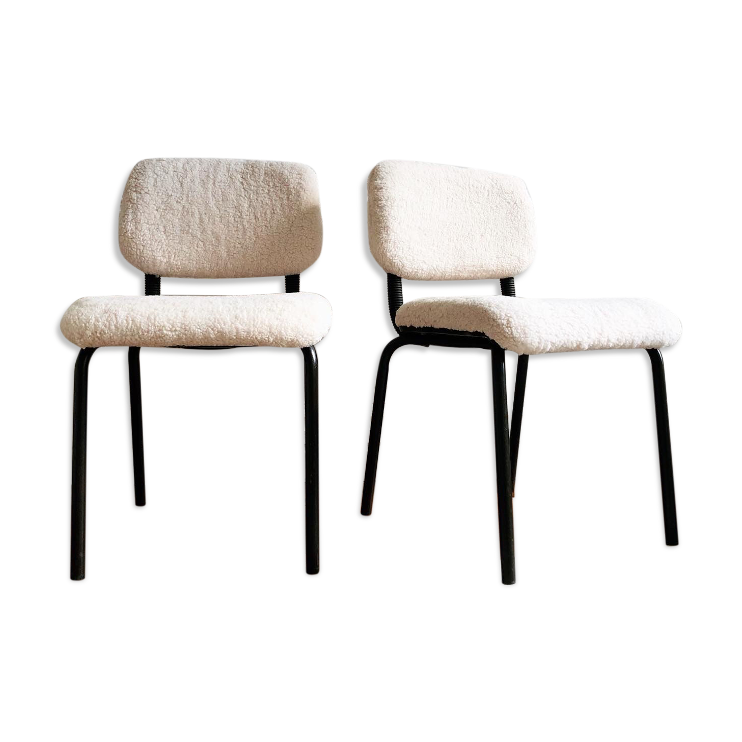 Pair of vintage chairs in sheep moumoute